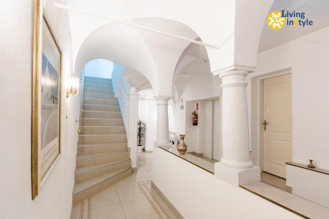 Апартаменты Living Instyle Кремс на Дунае Экстерьер фото